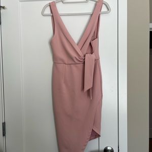High to Low Light Pink Midi Dress size Small